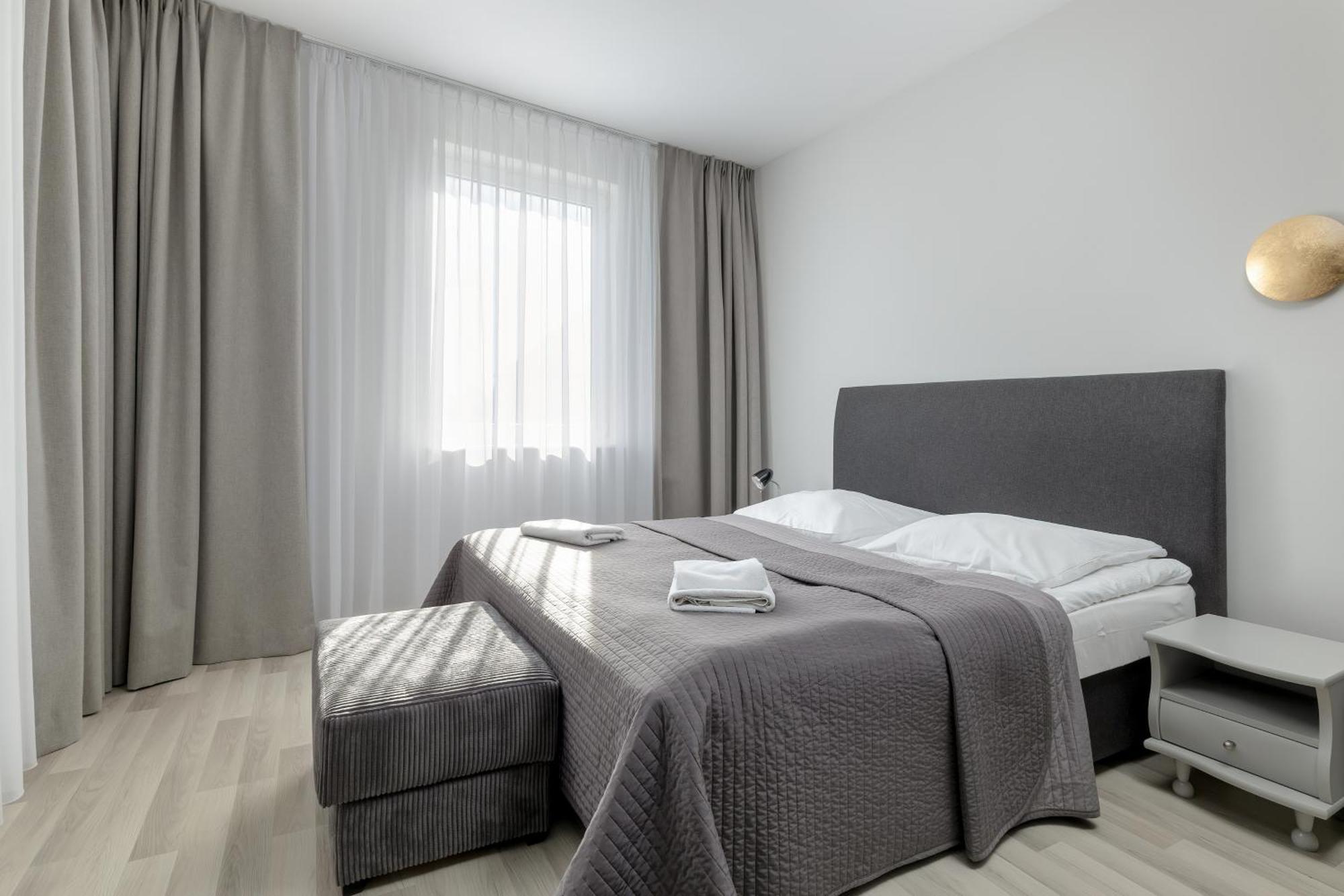 Aparthotel Etna Kolobrzeg Bagian luar foto