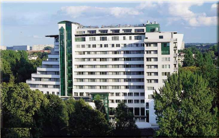 Aparthotel Etna Kolobrzeg Bagian luar foto